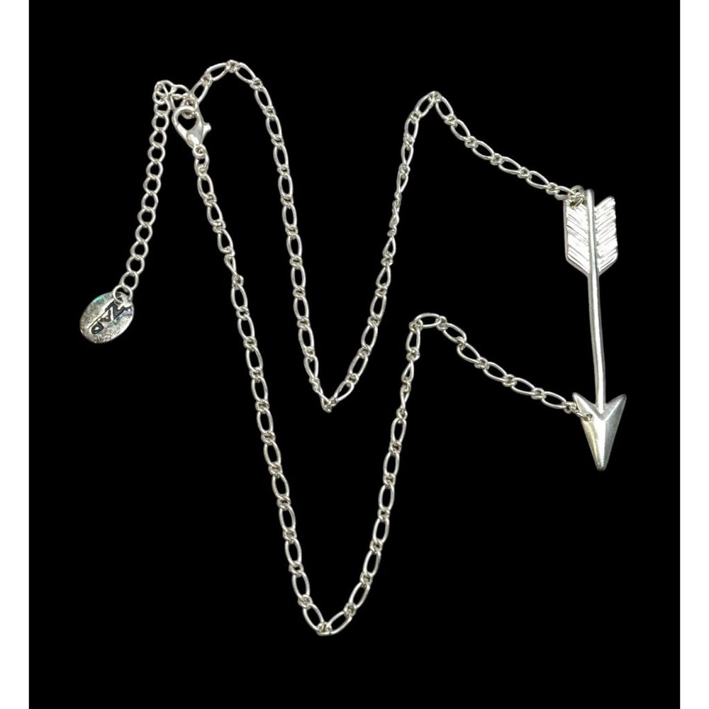ZAD Vintage 90s Silver Tone Arrow Necklace